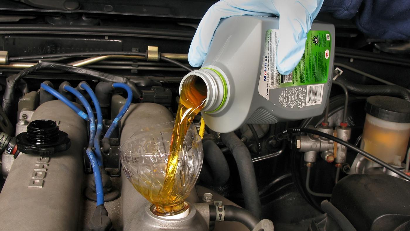 Things We Should Know About Transmission Fluid